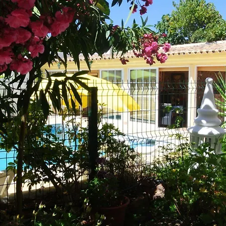 Aparthotel Solar Do Sol 3*