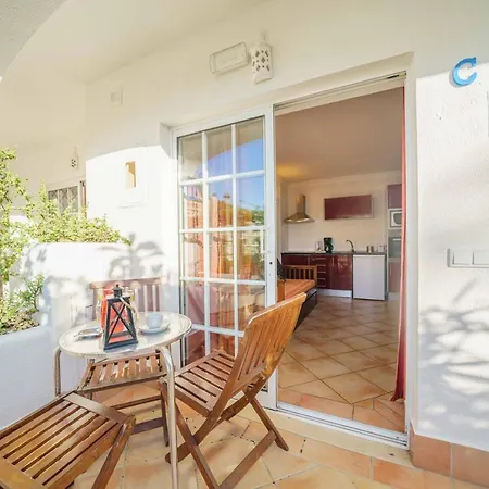 Ξενοδοχείο με διαμερίσματα Solar Do Sol