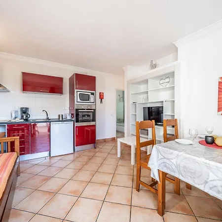 Solar Do Sol 3* Αλμπουφέιρα