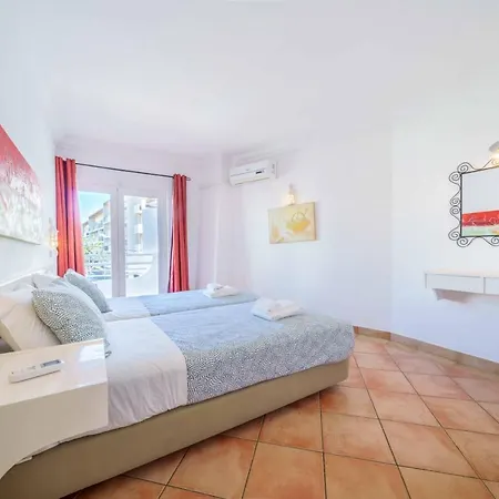 Ξενοδοχείο με διαμερίσματα Solar Do Sol